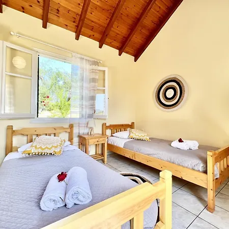 Station touristique Renas Near By Dadovillas Roda (Corfu)