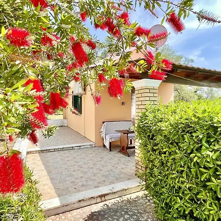 Renas Near By Dadovillas Roda (Corfu)